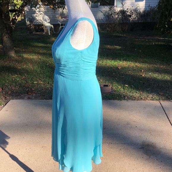 EUC Gorgeous Aqua David’s Bridal Dress - Picture 8 of 9